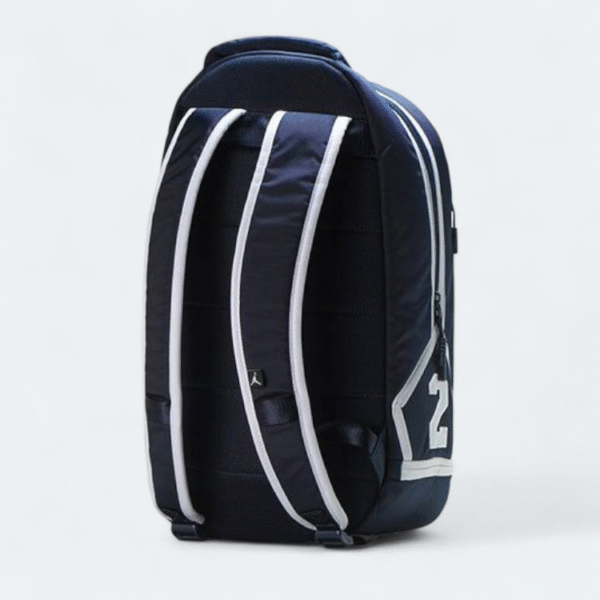 3_f227818d-37da-404e-ae29-f18ae4