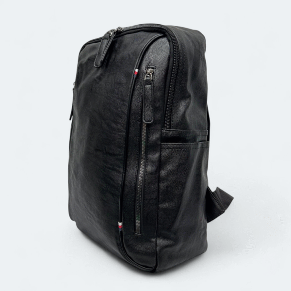 IMG_2670.HEIC IMG_2670.HEIC