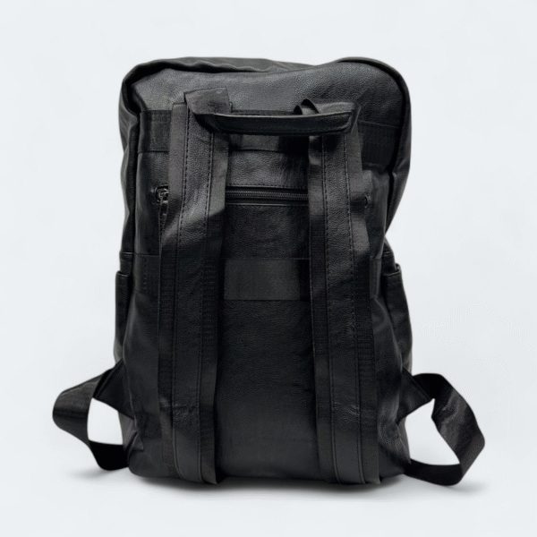 IMG_2672.HEIC IMG_2672.HEIC