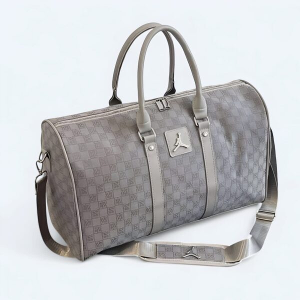 WhatsApp Image 2025-10-29 at 17.13.06_c3aeb85f