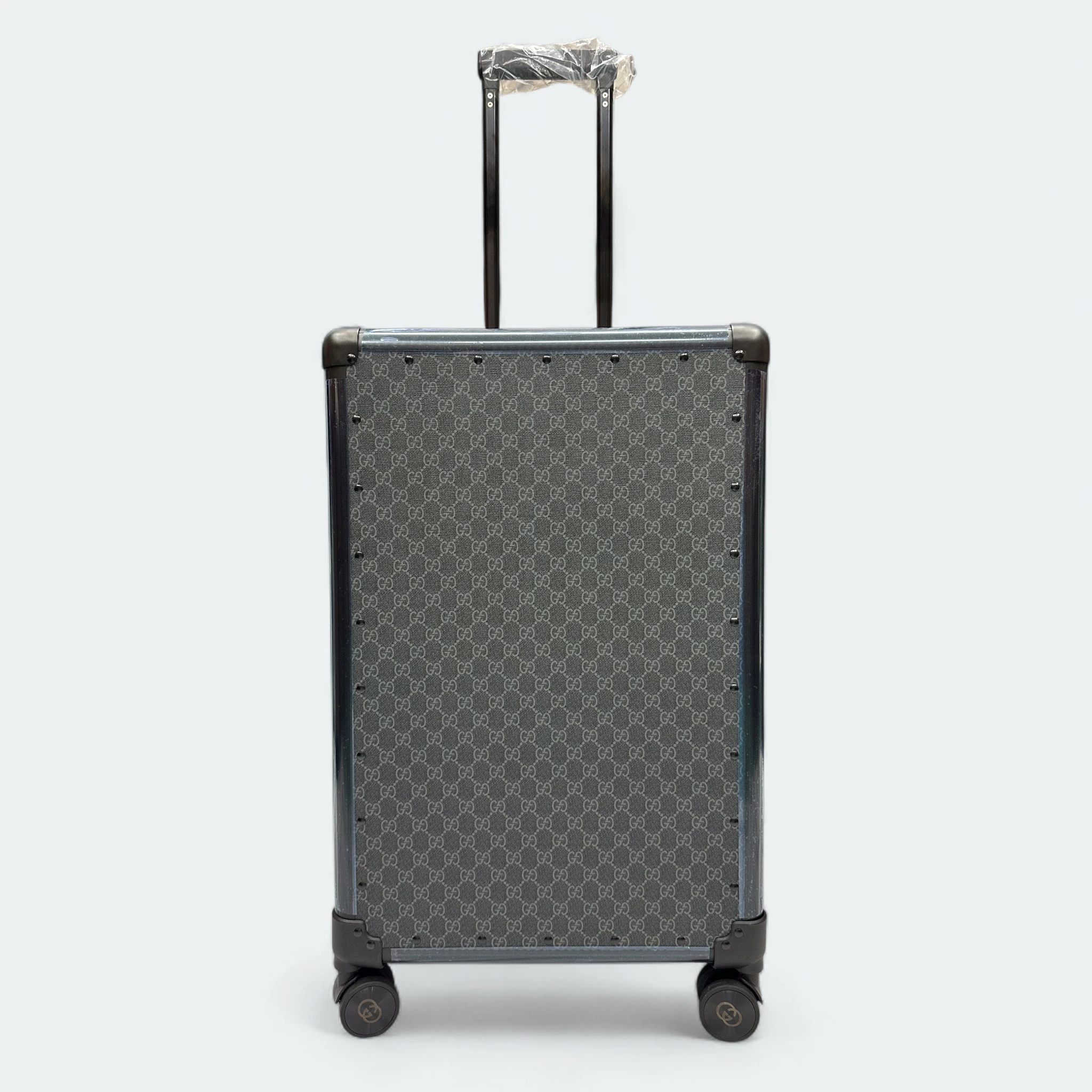 IMG_1253.HEIC (2) Exclusive Gucci Replica Luggage with TSA Lock & Aluminium Frame Black - Image 1