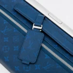 Louis Vuitton Horizon 55 Cabin Suitcase Blue Monogram Gradient M28402 (Replica) - Image 6